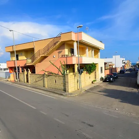 Casa Mimmo 度假居 *